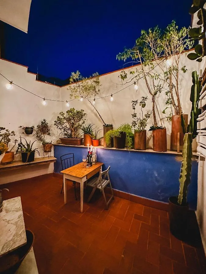 Habitacion Privada, Casa Compartida Con Pareja Private Room, Shared House With A Couple Barcelona Apartment